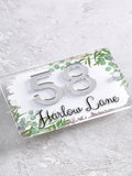 House sign with leaf print and 3D mirror numbers 20x14cm, imported from the UK