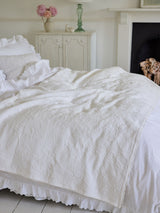 Next Shabby Chic by Rachel Ashwell White Textured Floral Matelasse Throw 150cm x 200cm- Buy online at McGrocer