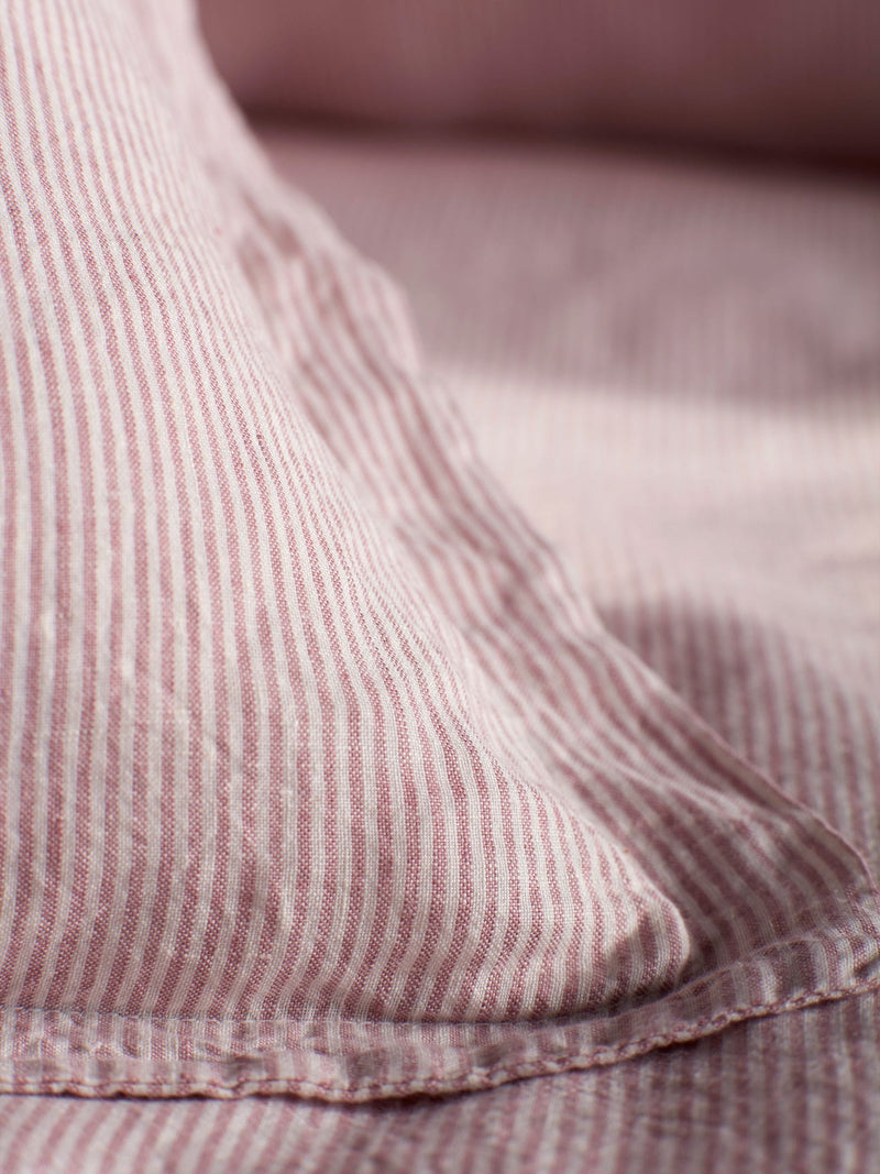 Secret Linen Store linen pillowcase with stripe pattern, standard size, imported from the UK