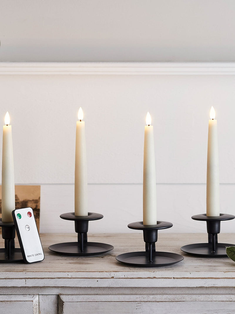Lights4fun Ivory TruGlow LED taper candles 17cm, UK version