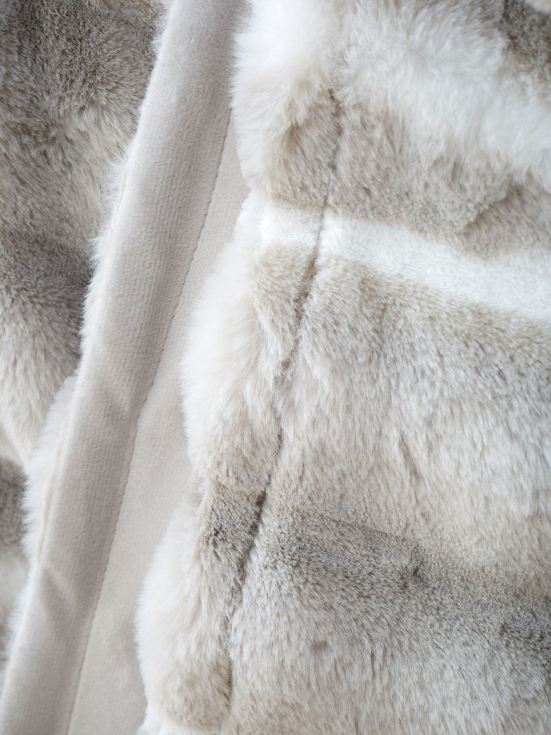 Catherine Lansfield grey faux fur throw 130x170cm - British product