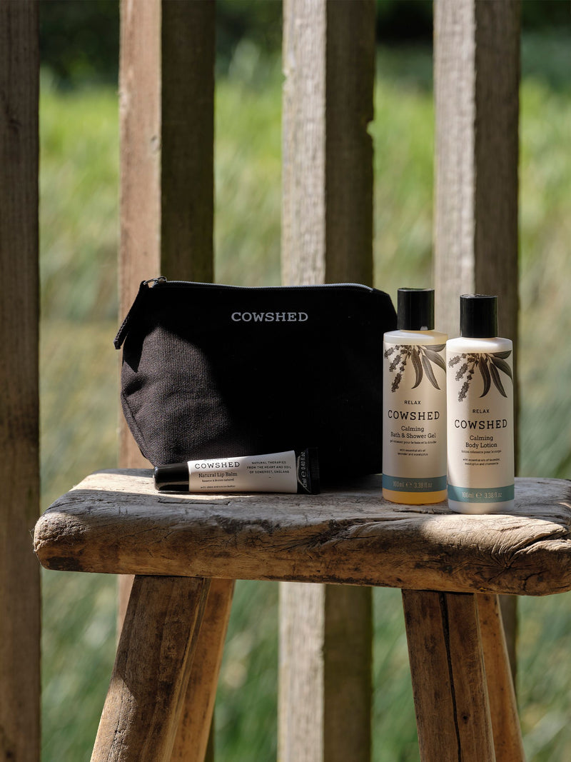 Cowshed Calming Essentials Set bath and body set - British product