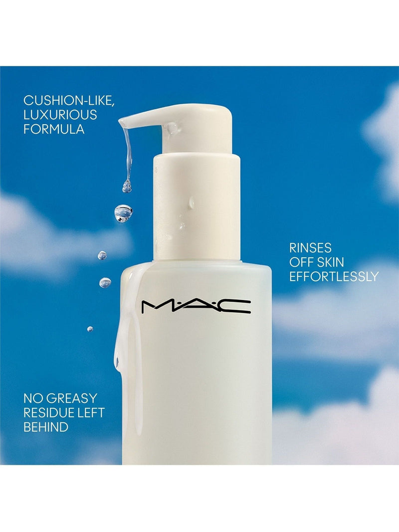 MAC Hyper Real Fresh Canvas Cleansing Oil 200ml, imported from the UK