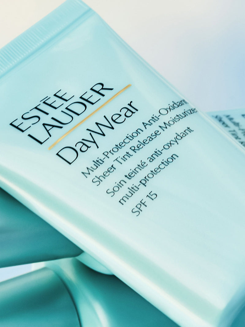 Estée Lauder DayWear Sheer Tint SPF15 Moisturiser 50ml - British product