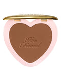 Too Faced Born This Way blurring powder Dark, UK version