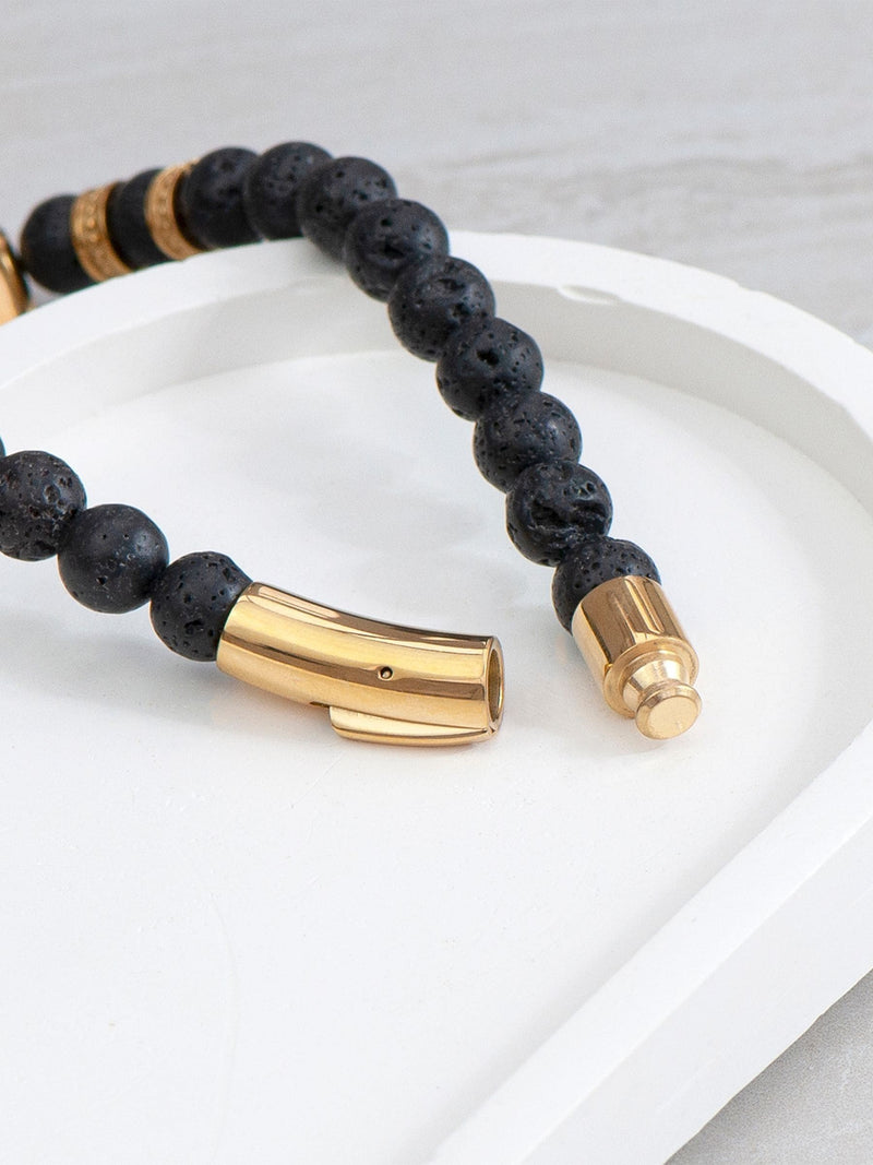 Treat Republic skull beaded bracelet 22.5cm length, imported from the UK