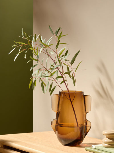 Next MADE.COM Mira Glasvase in Braun – Jetzt bei McGrocer online kaufen
