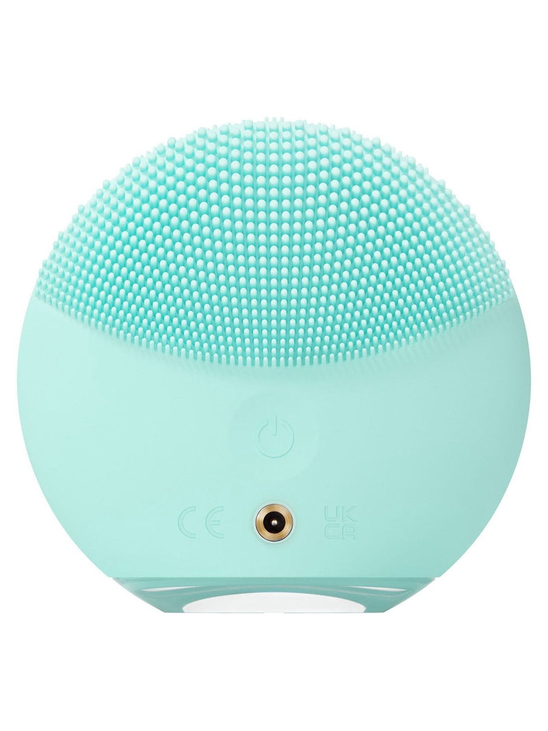 FOREO LUNA 4 Mini facial cleansing brush - British product