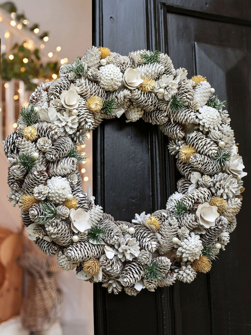 Dibor White Giant Snowy Meadow Wreath 50cm - British product