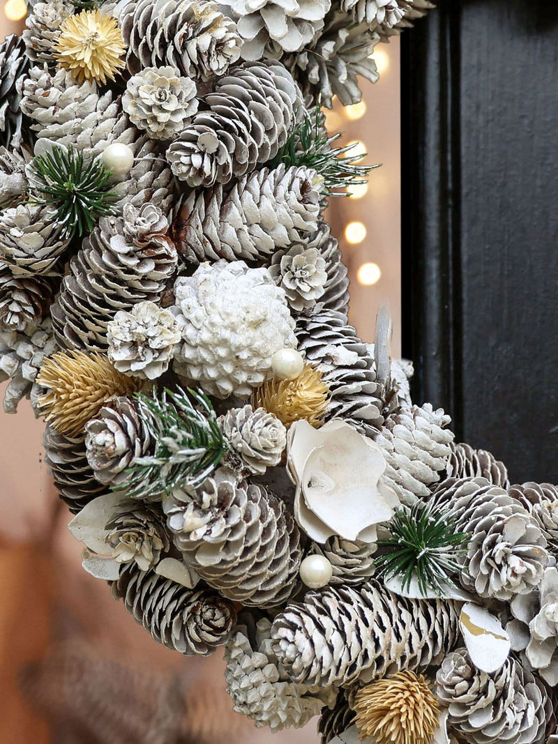 Dibor White Giant Snowy Meadow Wreath 50cm - British product