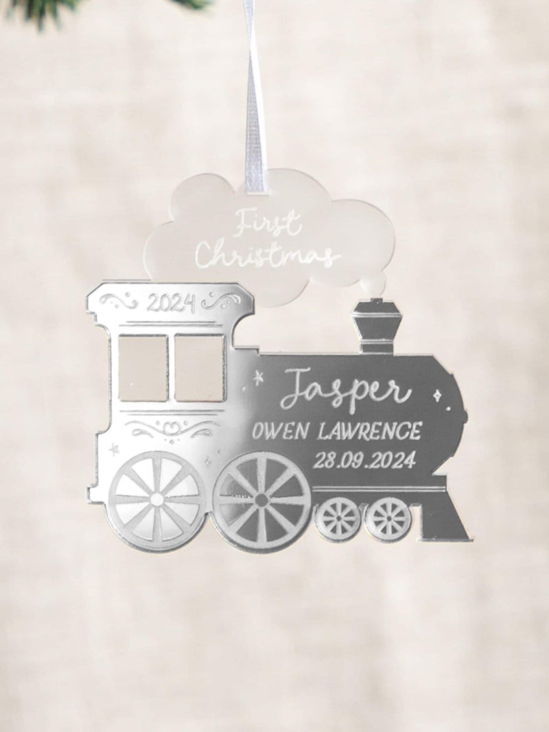 No Ordinary Gift personalised train decoration 8x8cm, imported from the UK