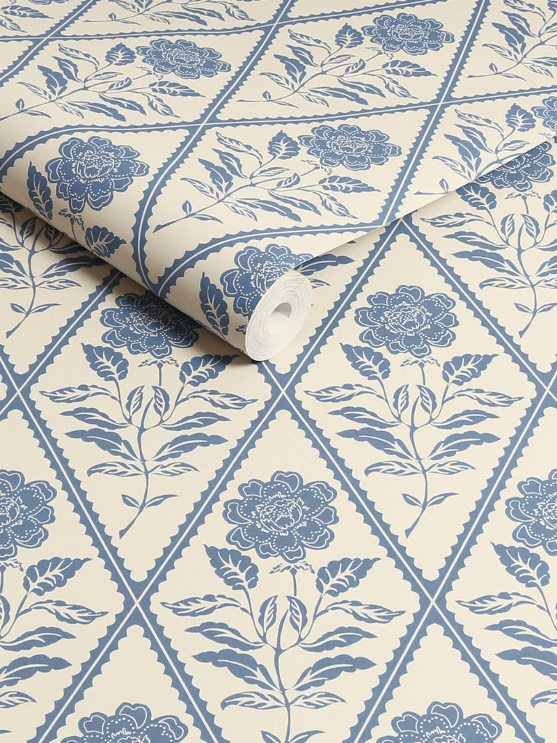 Joules Juliette floral wallpaper sample A4 in cream and blue, UK version