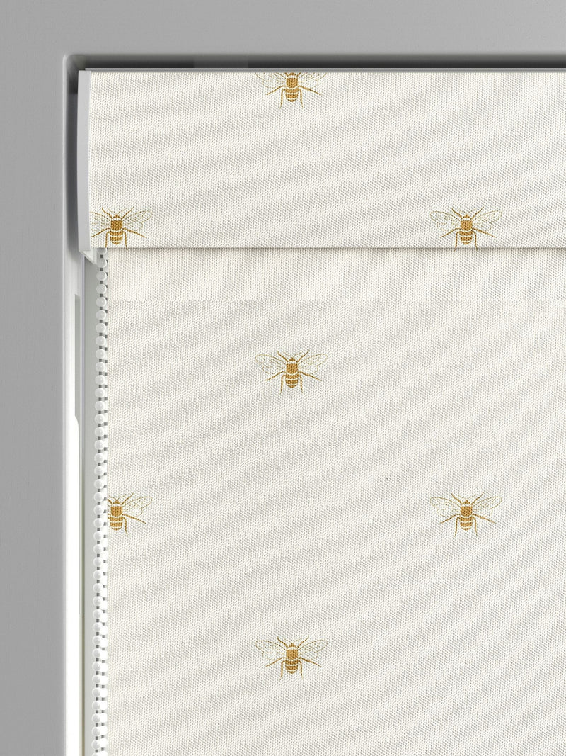Sophie Allport cream bees Roman blind, UK version