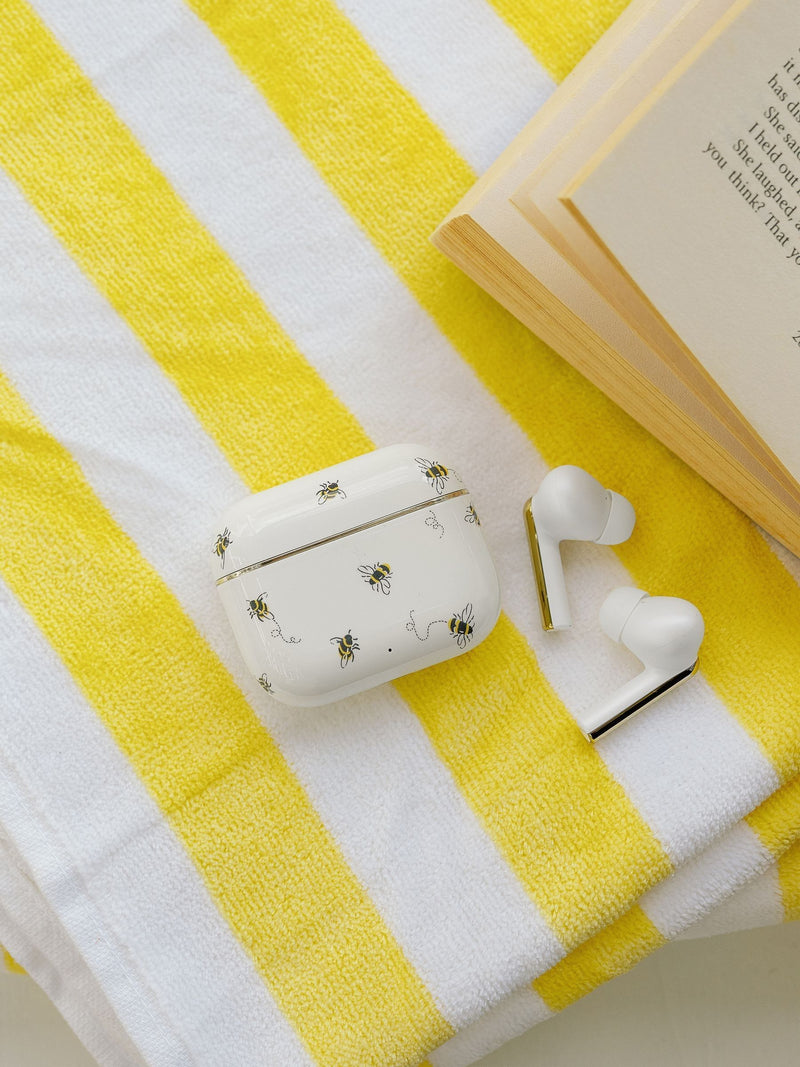 Cath Kidston Bees Skylark earbuds - British product
