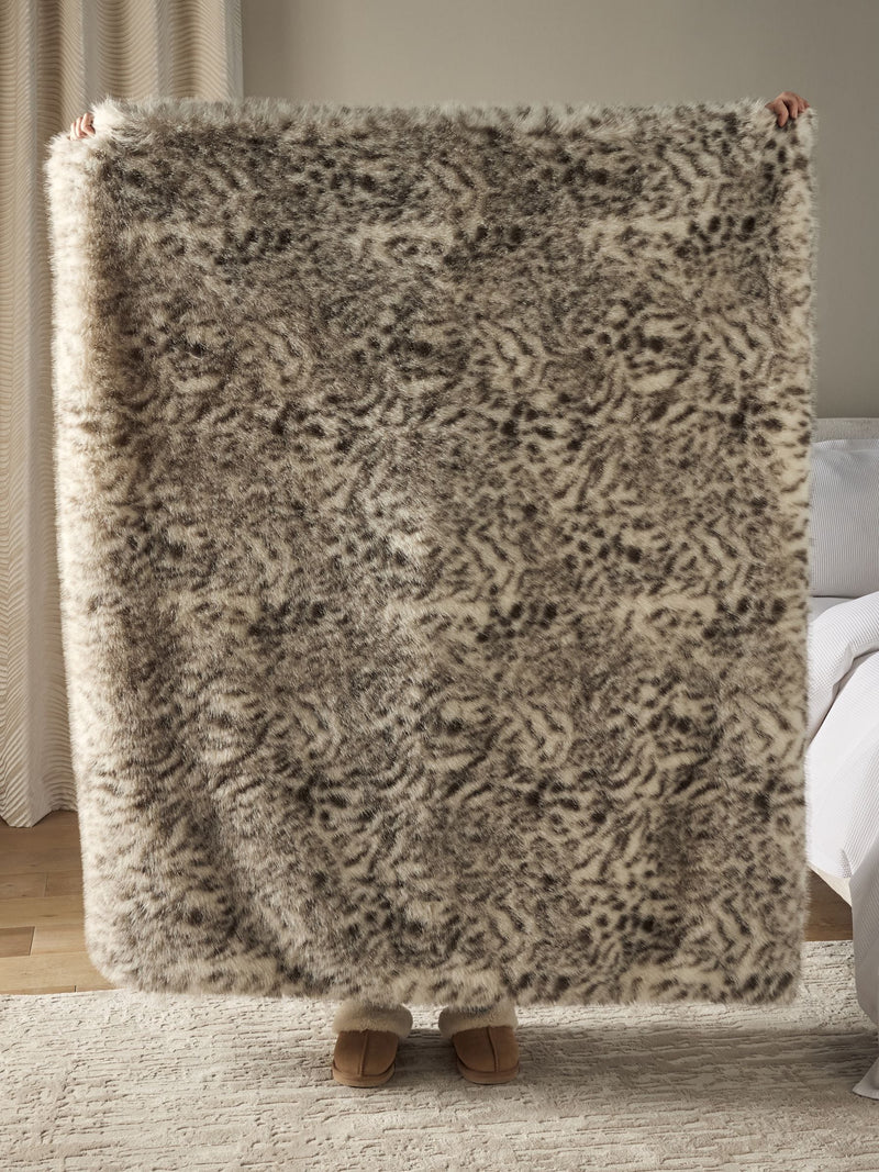Faux fur throw snow leopard print grey - British product