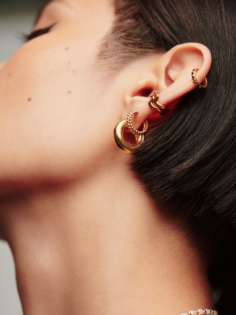 Missoma Baya small hoop earrings gold tone (British brand)