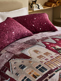 Reversible Christmas duvet cover and pillowcase set, imported from the UK