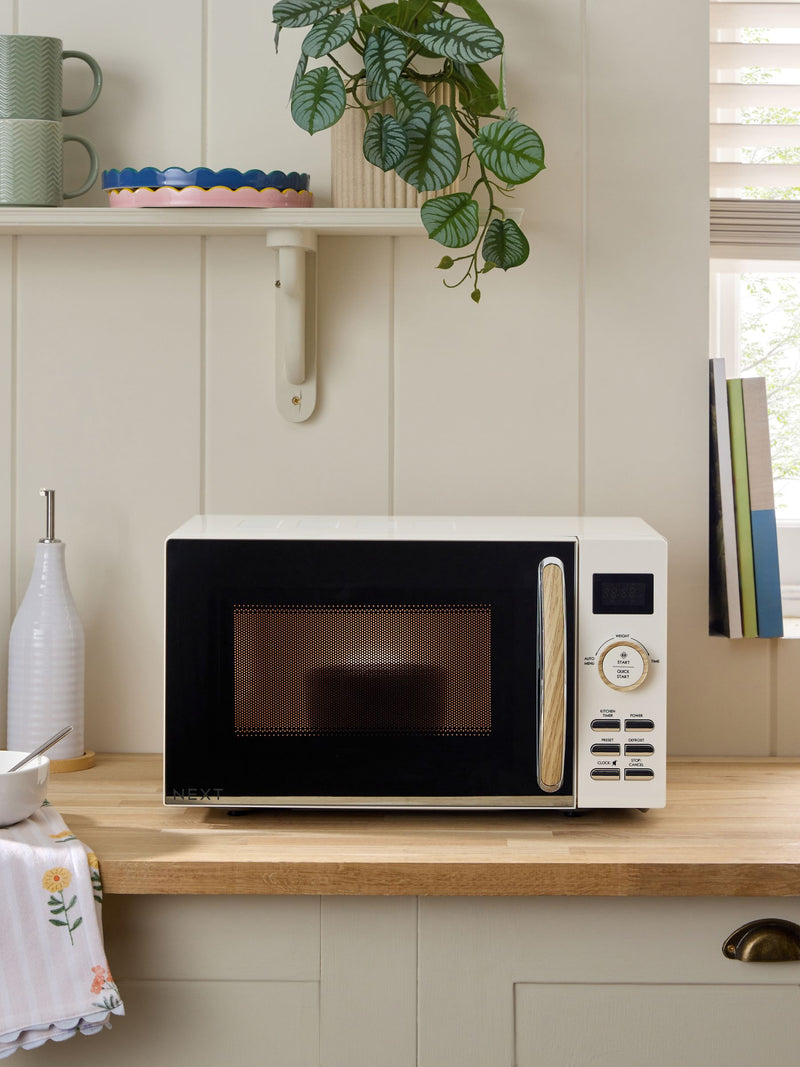 Malvern cream microwave 20L 800W - British product