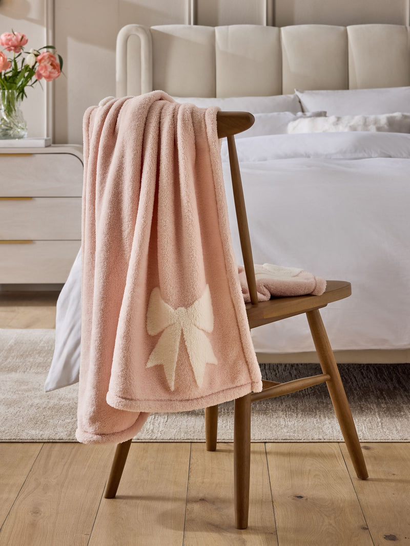 Pink fleece bow throw 130x150cm (British brand)
