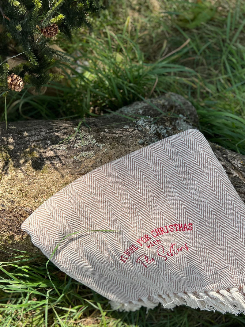 Solesmith 100% cotton personalised Christmas throw, UK version