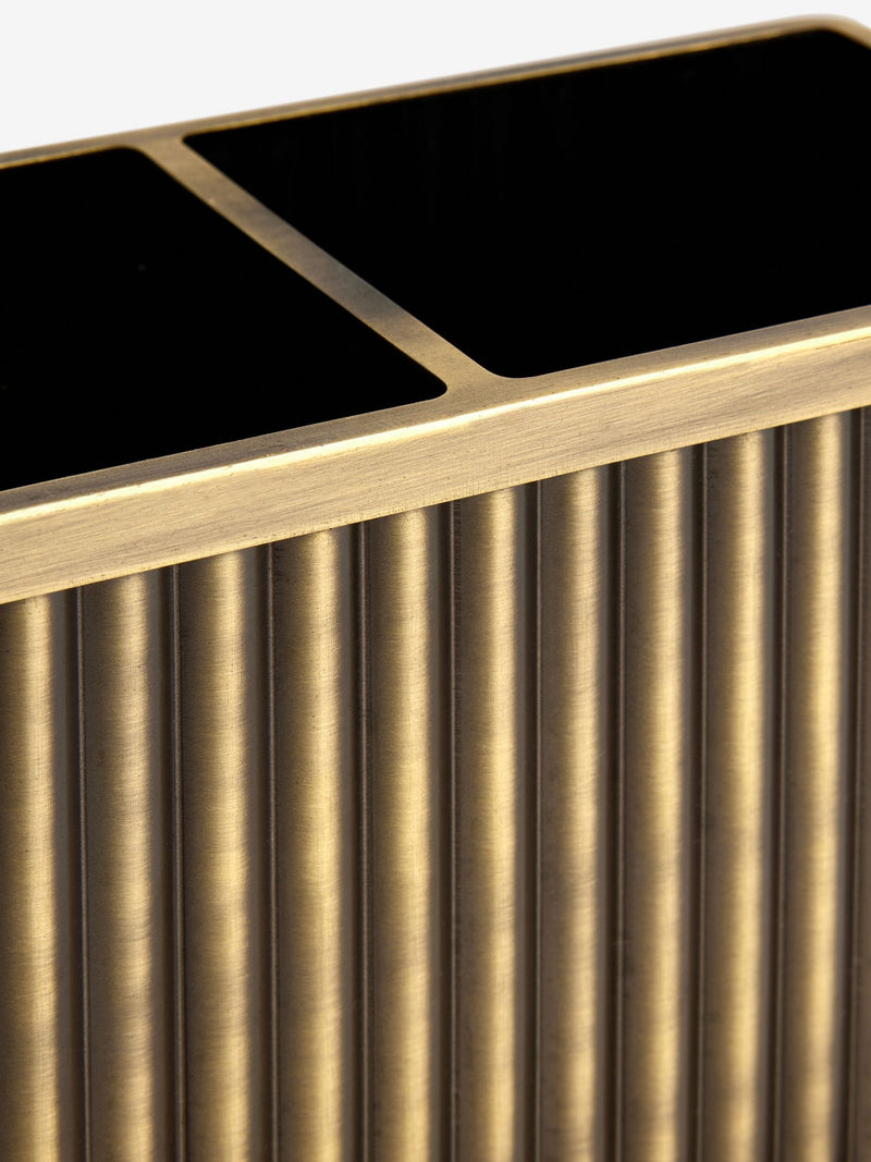 Gold Rib Toothbrush Tidy
