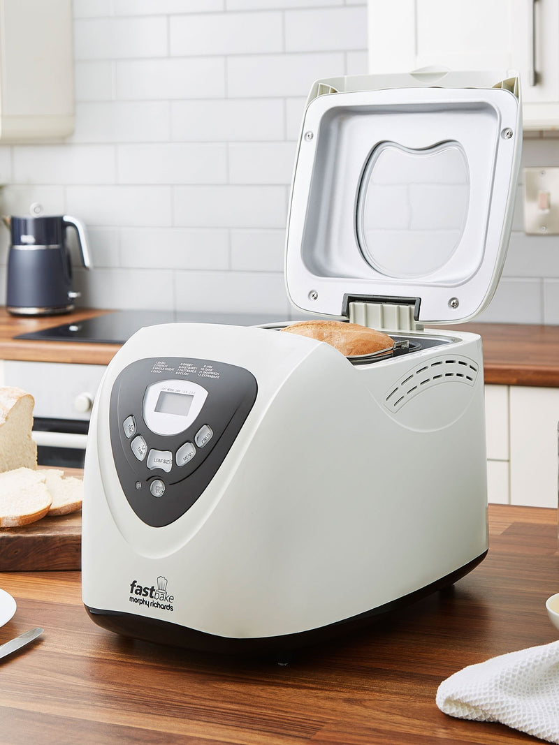 Morphy Richards white Fastbake breadmaker, UK version