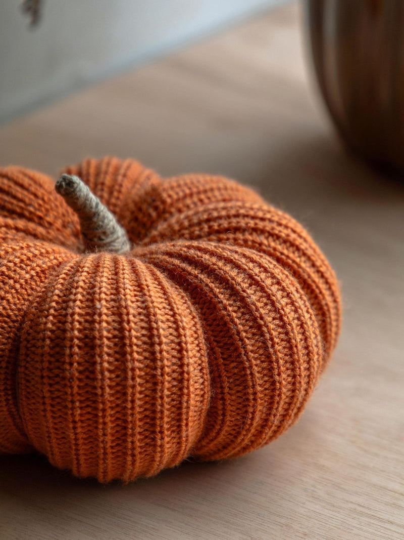 Gallery Home rust Halloween pumpkin knitted ornament, UK version