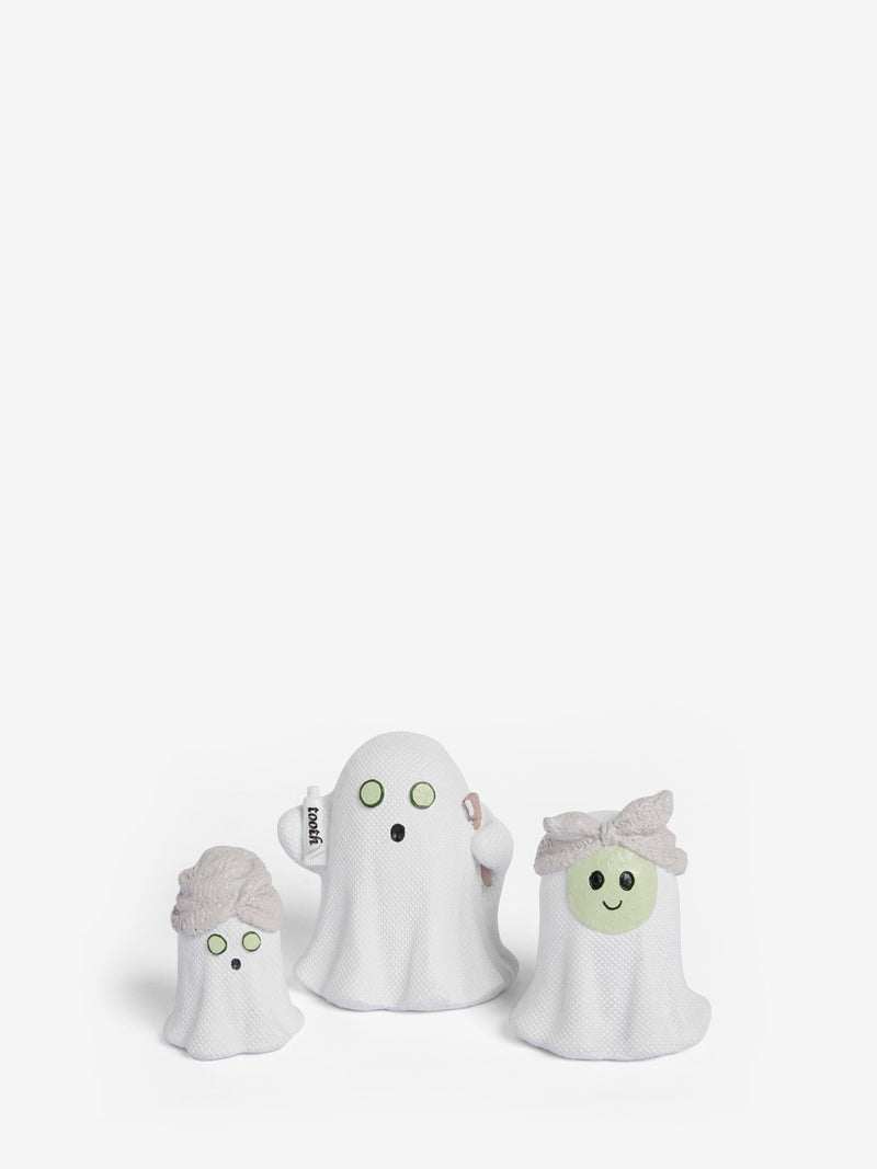 White ghost set of 3 resin bathroom ornaments (British brand)