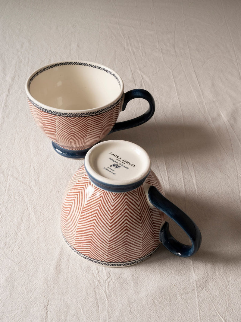 Laura Ashley Terracotta Large Mugs 43cl, UK version
