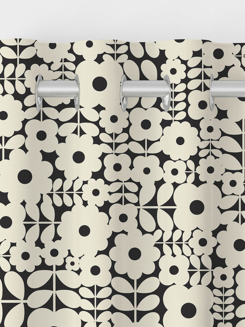 Orla Kiely criss-cross stem curtain in natural vintage lace, UK version