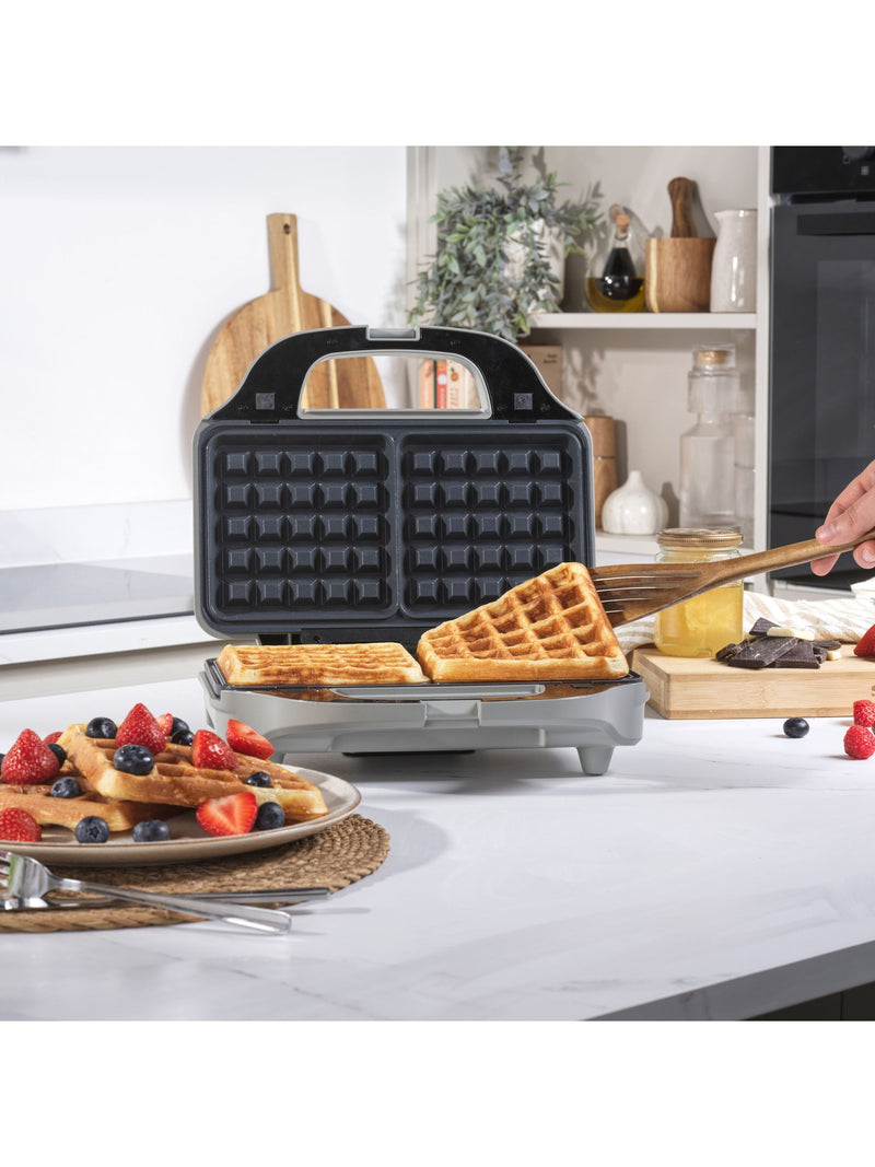 Salter Black Kuro waffle maker (British brand)