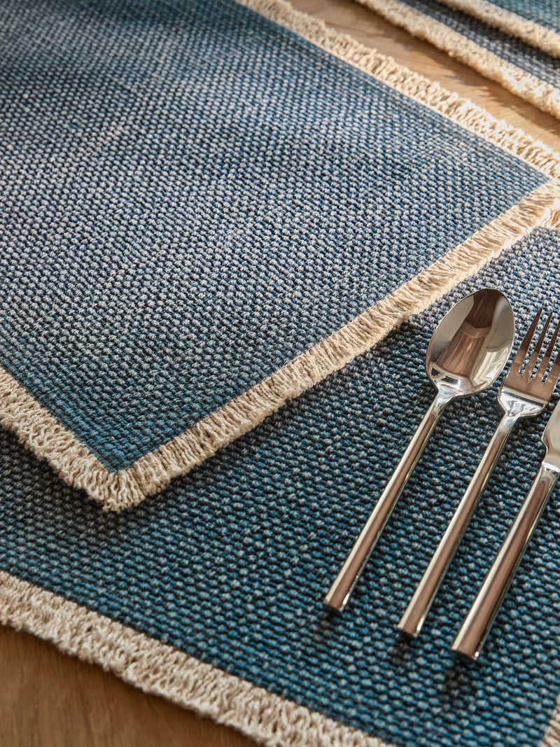 Blue fringe edge placemats set of 4 (British brand)
