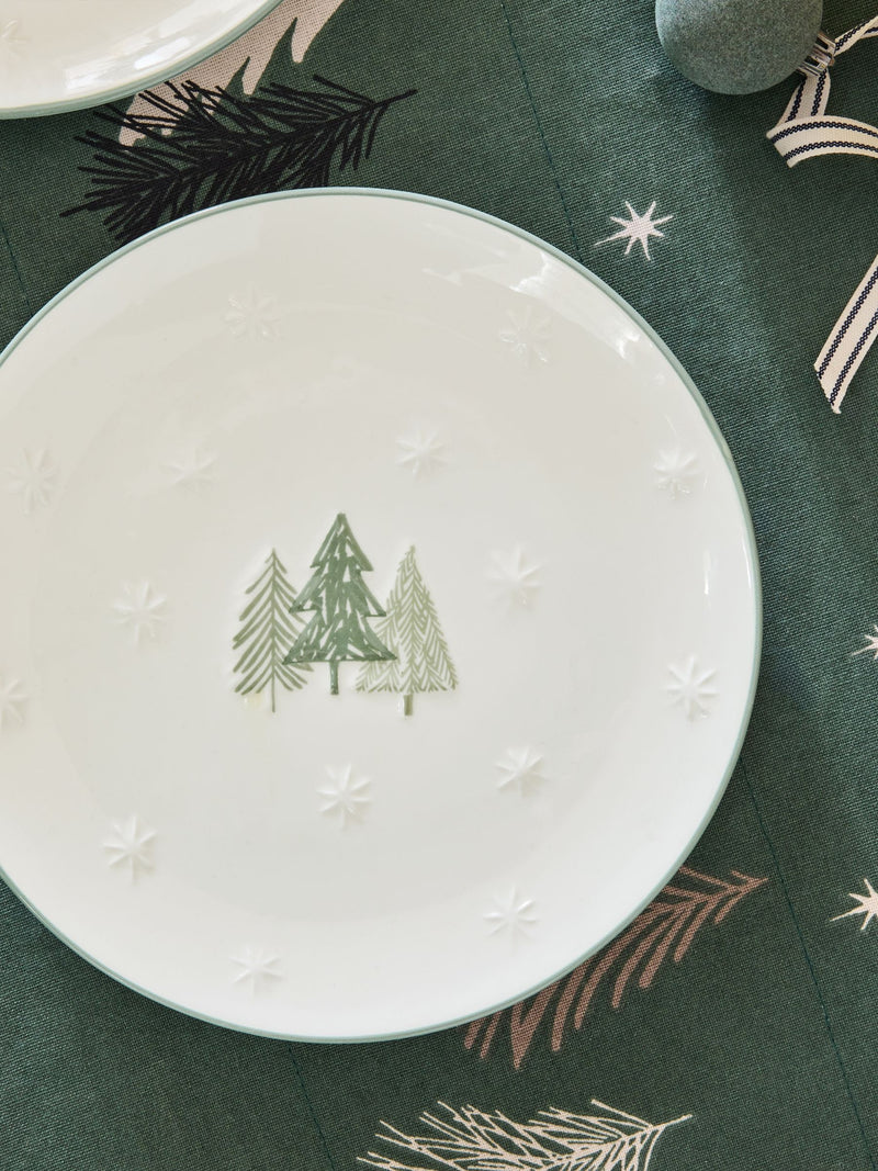 Green Christmas tree side plates set of 2 (British brand)