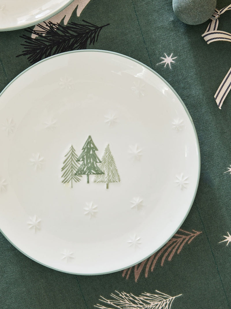 Green Christmas tree side plates set of 2 (British brand)