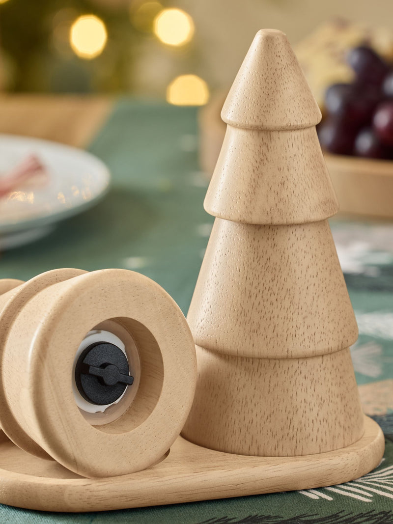 Wooden Christmas Tree Salt and Pepper Grinders 16.5cm imported from the UK