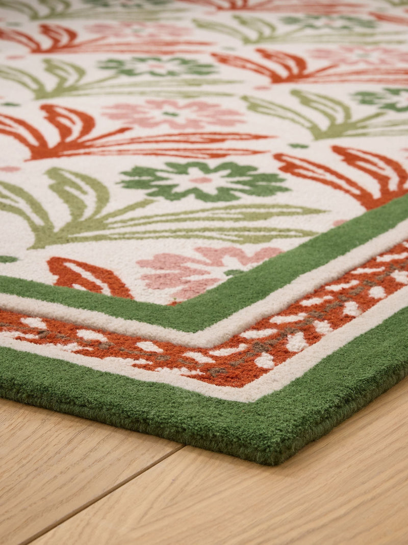 Nina Campbell Primrose Hill floral wool tufted rug (British brand)