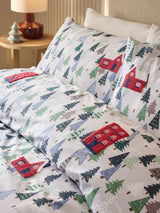 Christmas Houses Tufted Duvet Cover and Pillowcase Bedding Set