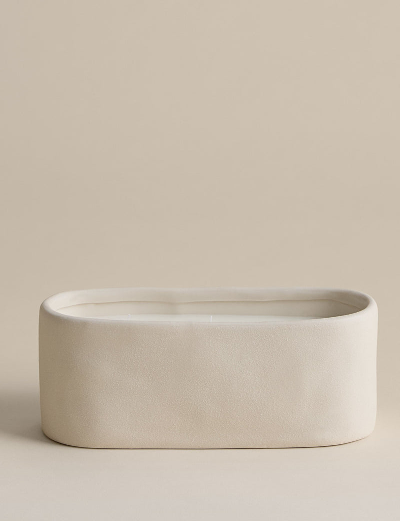 Air 3 wick candle in ceramic jar, imported from the UK