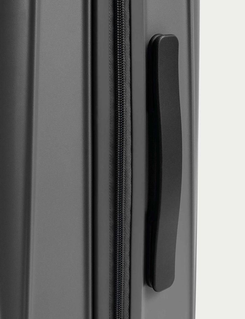 Amalfi hard shell cabin suitcase 4 wheel - British product