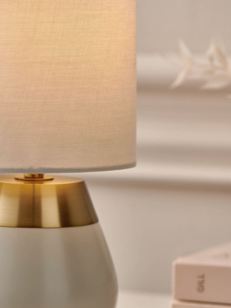 Kit table lamp champagne gold, UK version