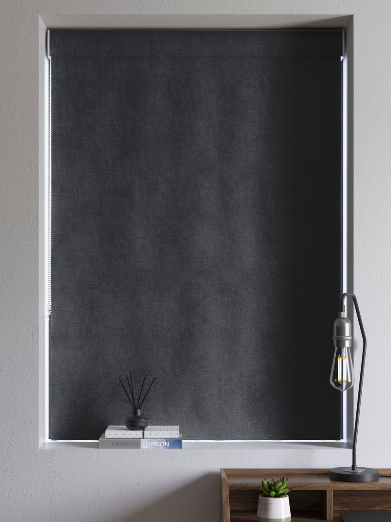 Abbott roman blind ink black, imported from the UK