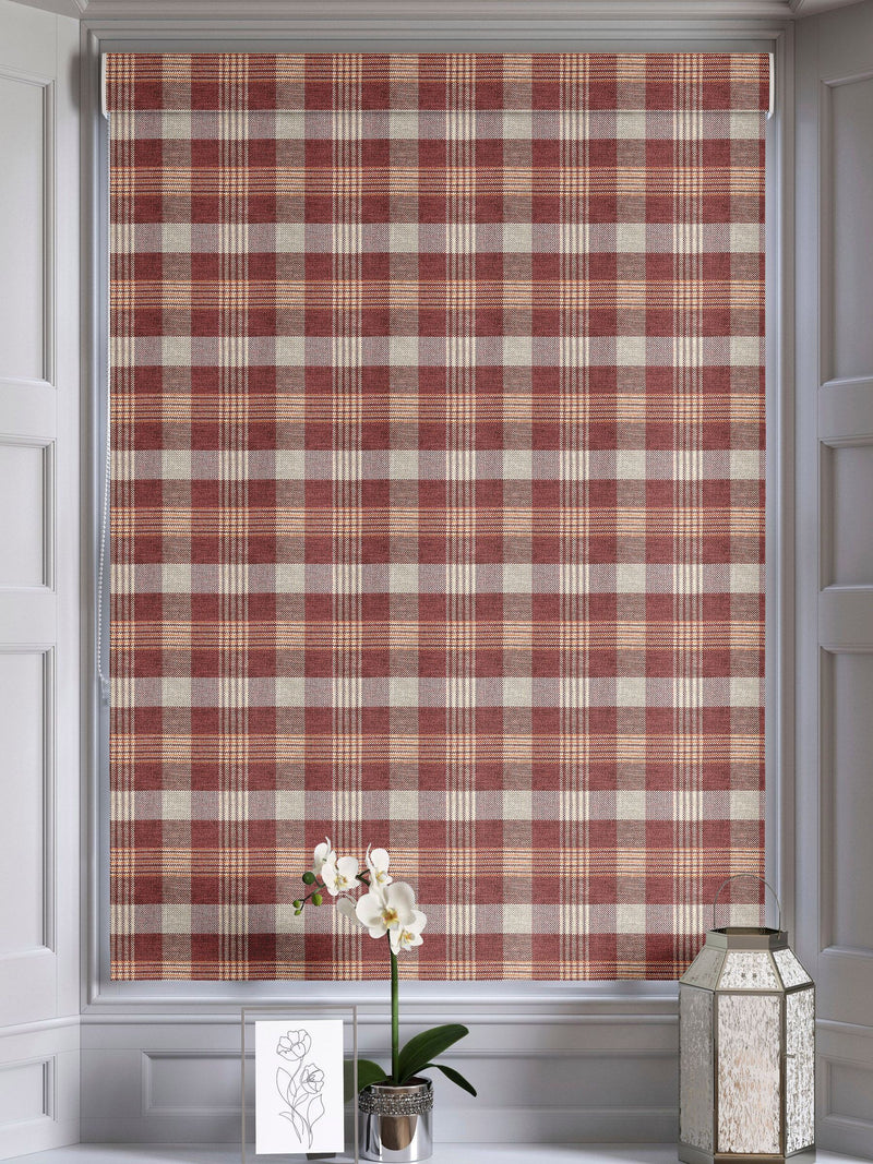 Cleveland red check roman blind - British product