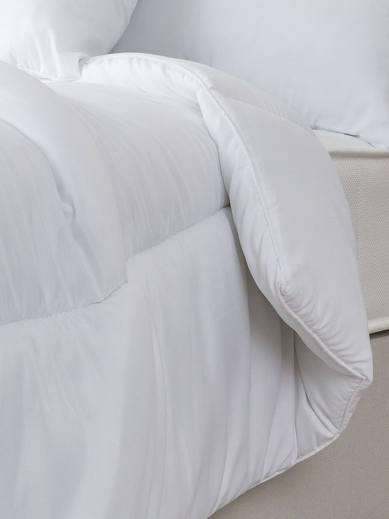 Slumberdown Climate Control Summer Duvet (British brand)