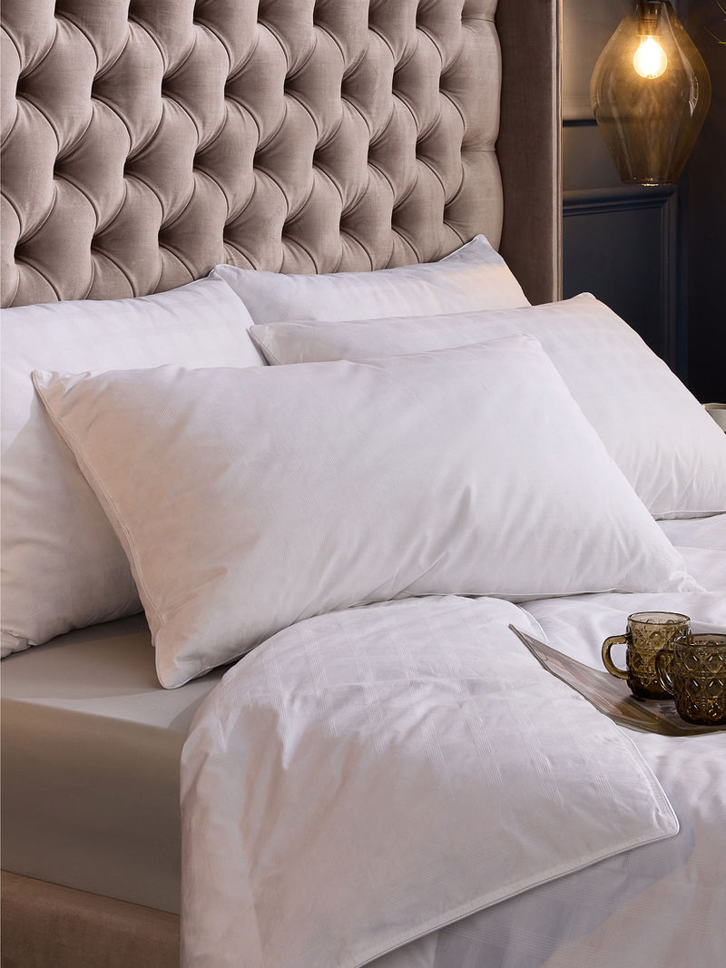 Snuggledown Hungarian Goose Down Soft Front Sleeper White Pillow (British brand)