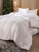 Couette Snuggledown Luxurious Hotel 13.5 Tog en fibres creuses