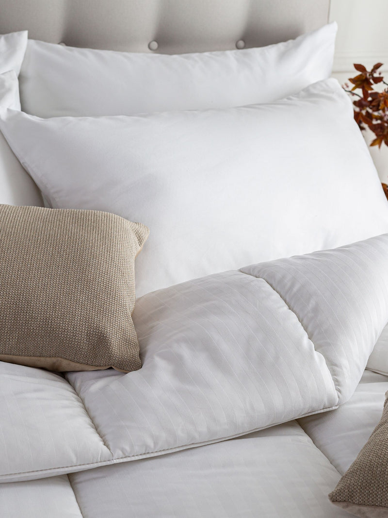 Snuggledown Luxurious Hotel 13.5 Tog Duvet (British brand)