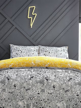 Furn White/Black Doodle Reversible Duvet Cover Set