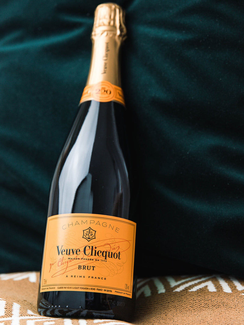 Veuve Clicquot Brut Champagne 75cl - British product