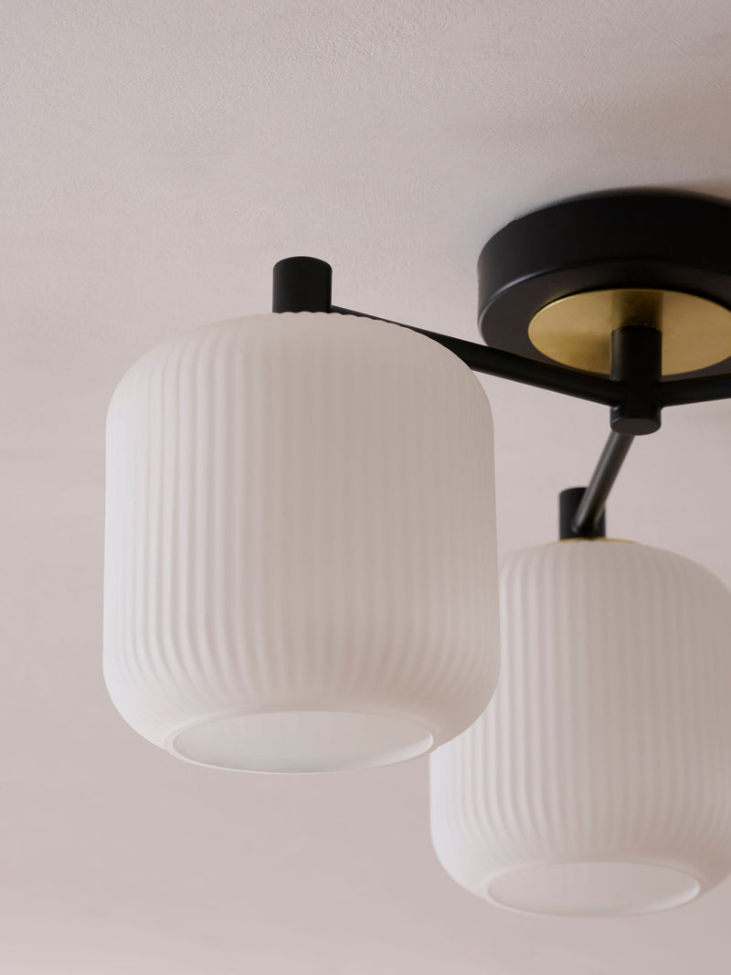 Ryker ceiling light white/black finish 42cm diameter, imported from the UK