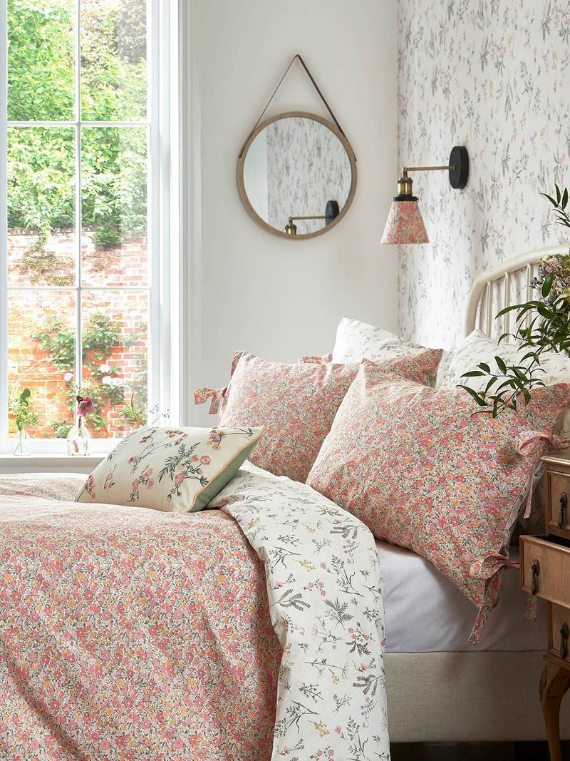 Laura Ashley Pink Coral Loveston duvet cover and pillowcase set, UK version